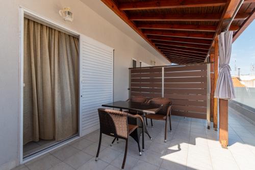 701superior_triple_stno10_1