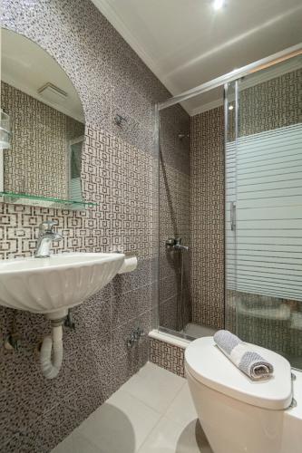 family_suite_a1_a8_706