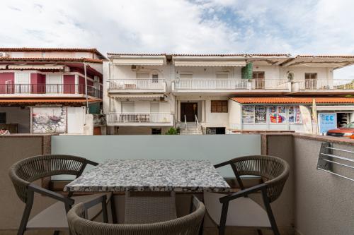 family_suite_a1_a8_8073