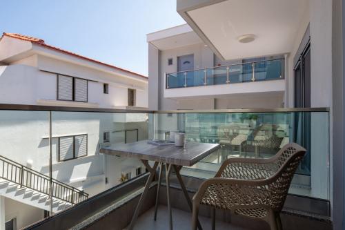 residential_205_7496