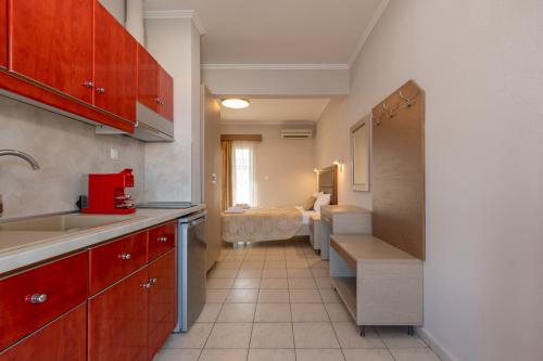 superior_qudruple_stno9_8340_