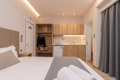 triple_studio_a4_8165